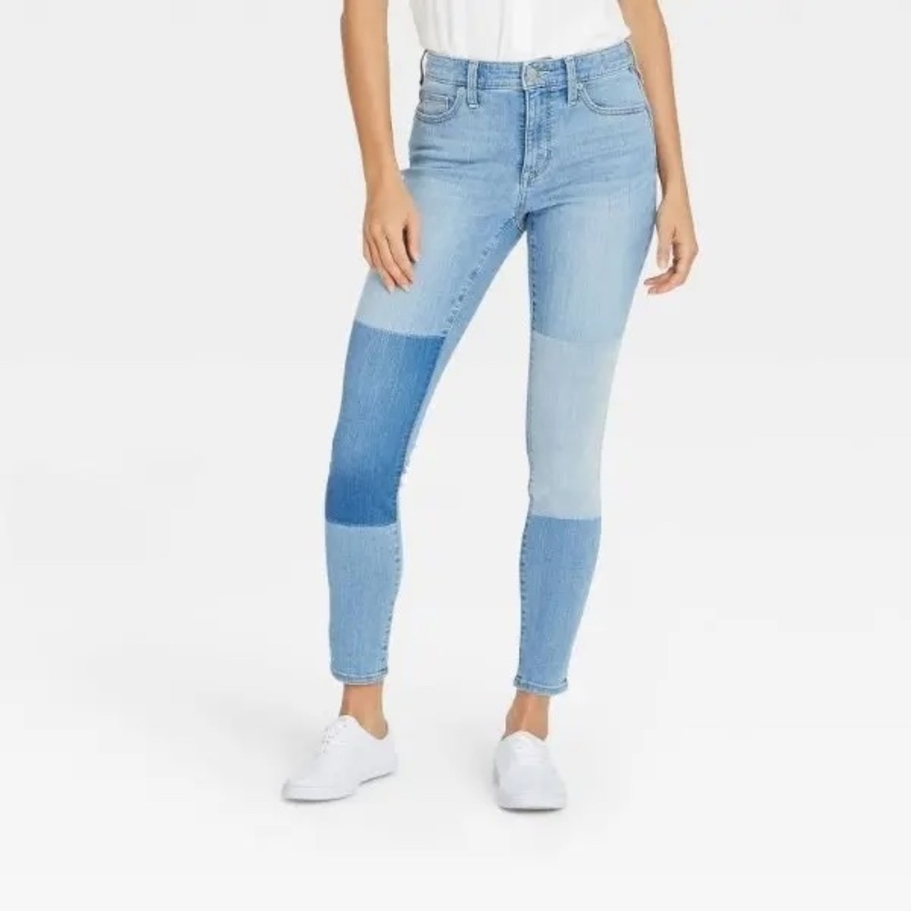 Universal Thread Womens Jeans Blue Size 4 (27) High Rise Skinny Slim Leg Patch